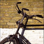 Picture Of Rusty Dutch Bicycle